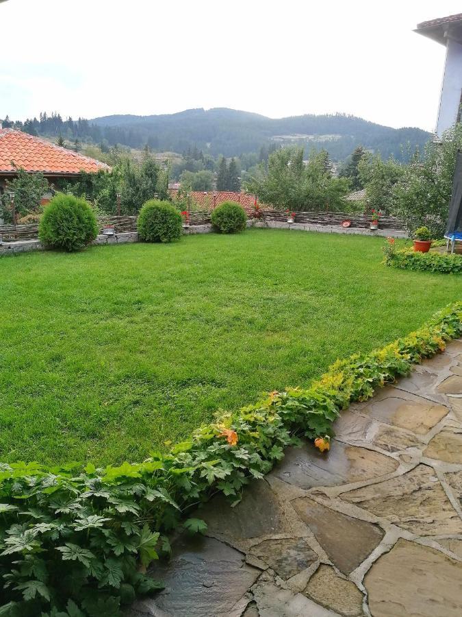 Hotel Радкината Къща Kopriwsztica Zewnętrze zdjęcie