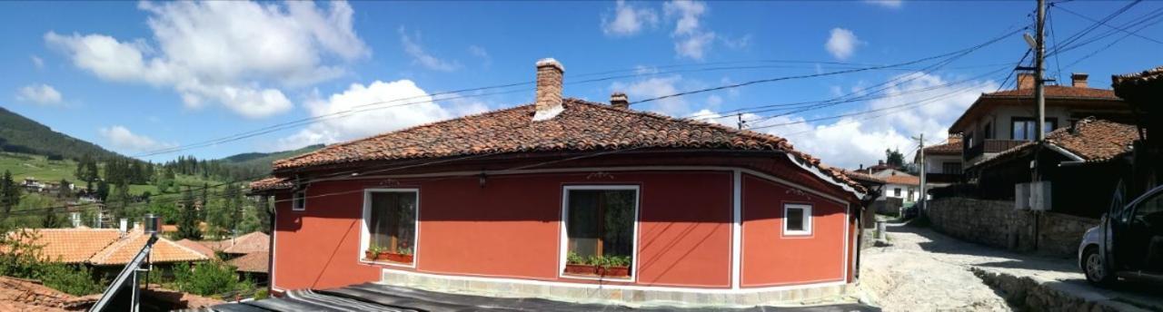 Hotel Радкината Къща Kopriwsztica Zewnętrze zdjęcie